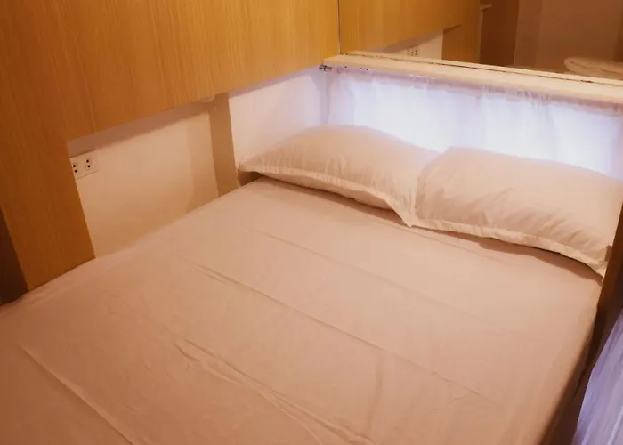 Cozy And Affordable Loft In Center マニラ市
